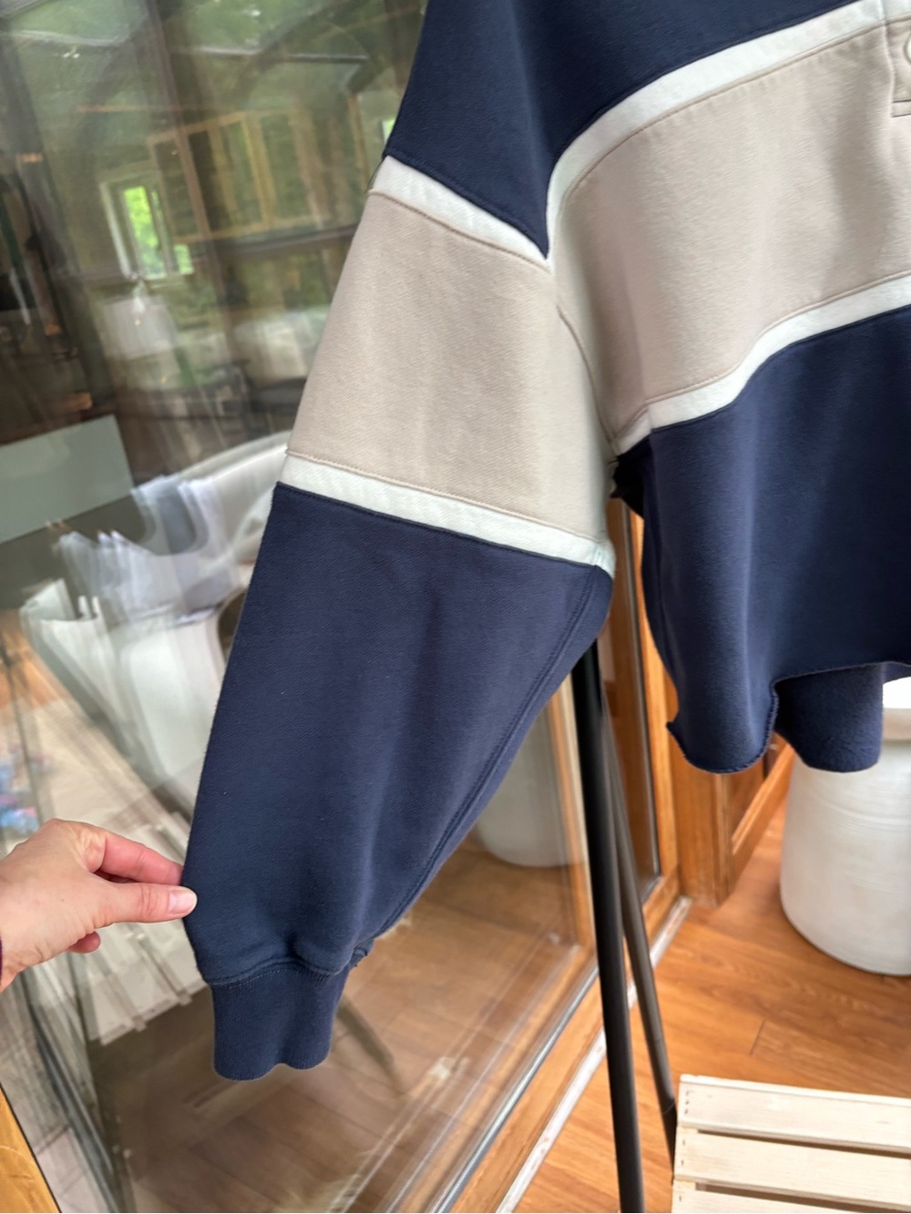 Abercrombie & Fitch Navy and Cream Colorblock Rugby Sweatshirt - Picture 4 of 7